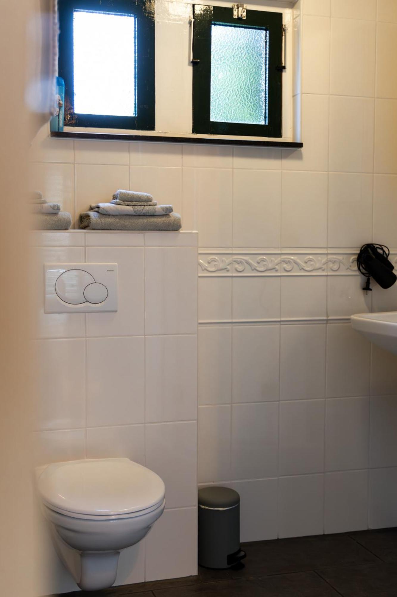 De Oude Walnoot Villa Sint Pancras Eksteriør billede